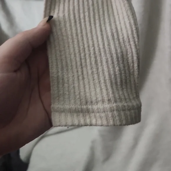 Abercrombie And Fitch Women's Beige Ribbed Crop Top With Tie Size S - Picture 4 of 4